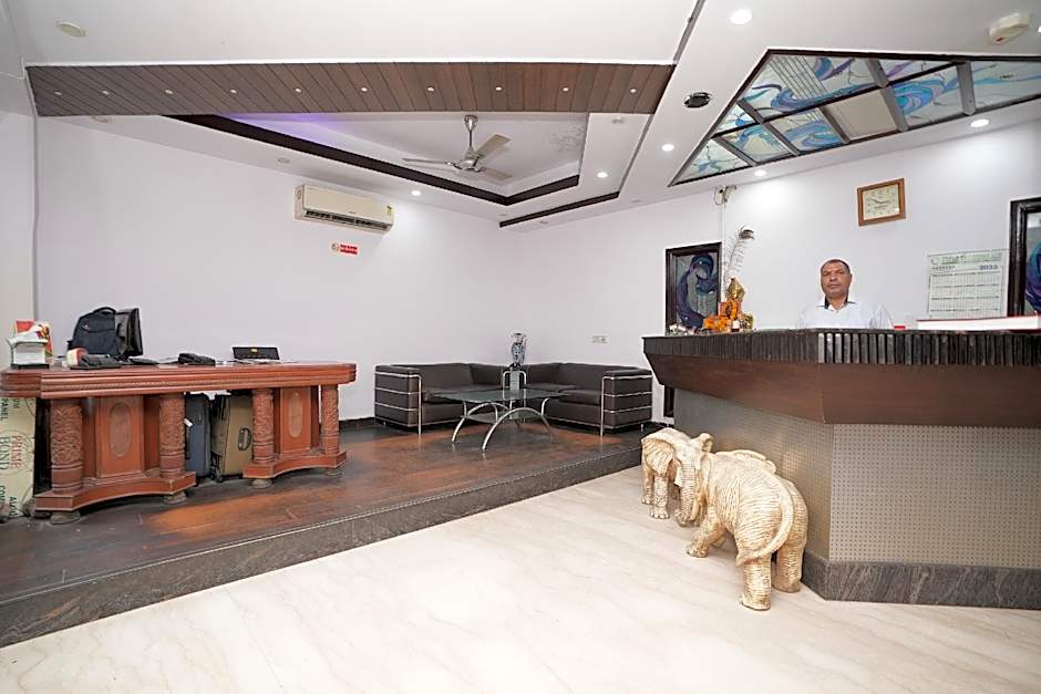 Mandakini Palace Hotel