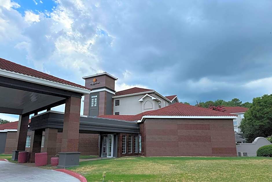 La Quinta Inn & Suites by Wyndham Birmingham Homewood