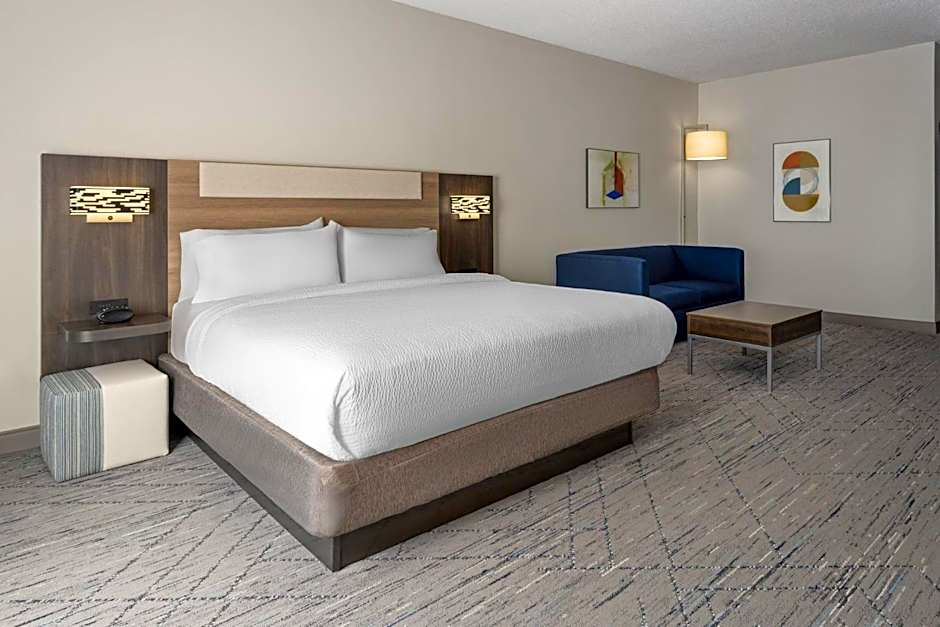 Holiday Inn Express and Suites Meriden By IHG