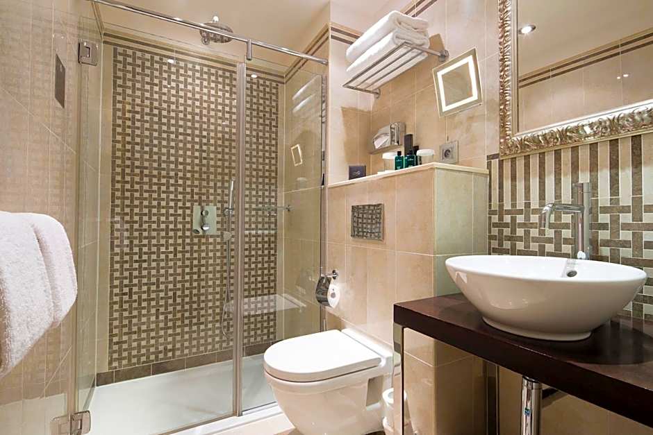 Hotel Ares Eiffel