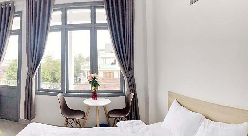 M Hotel