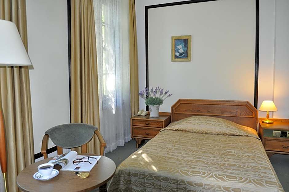 Hotel "Zajazd Napoleoński"