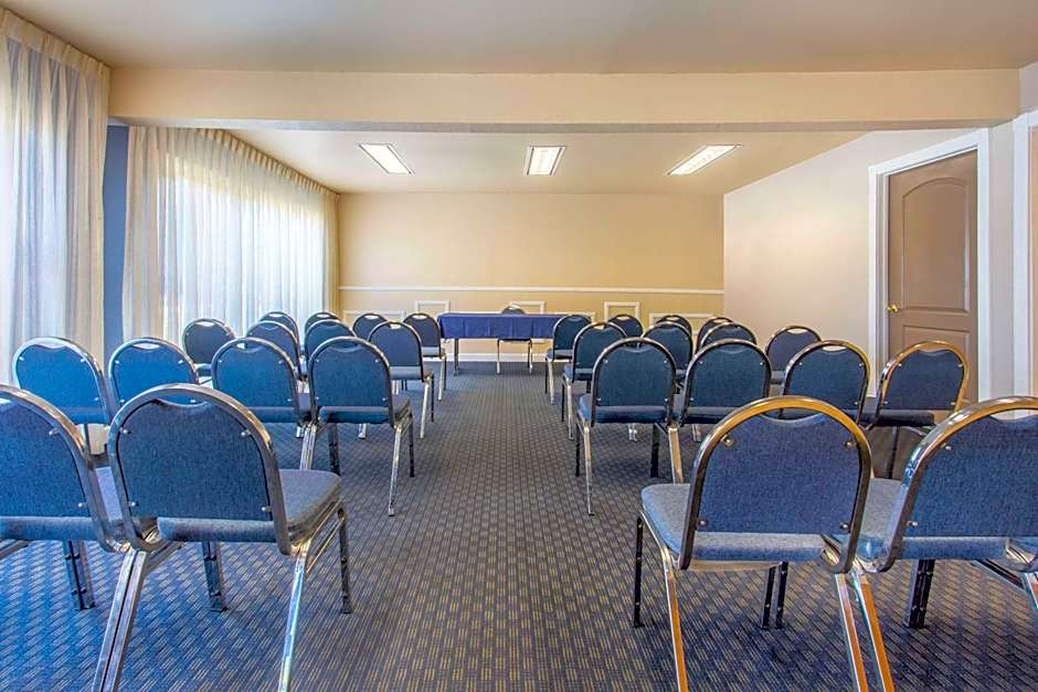 Days Inn by Wyndham Modesto