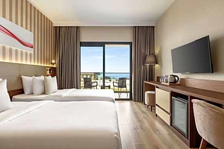 Standard Single Room with Garden and Sea View - Non-Smoking