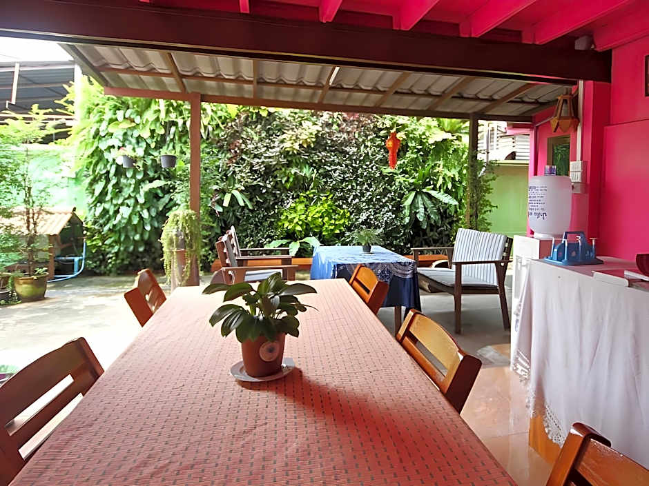 Baan Bua Homestay