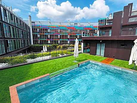 Hotel Jardines de Uleta Suites