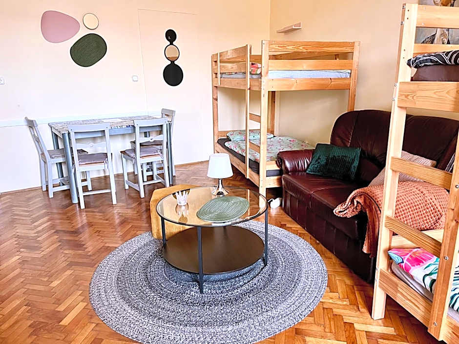 Zen Hostel by Central Market