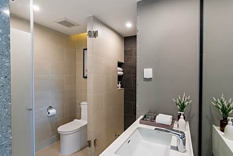 DELUXE TWIN ROOM WITH POOL VIEW