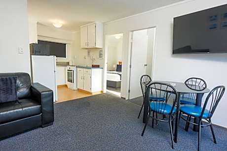 Two-Bedroom Apartment with Bath