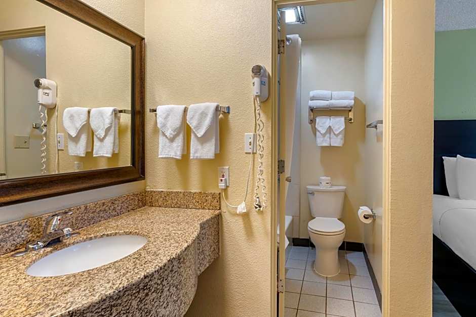 University Inn and Suites Eugene