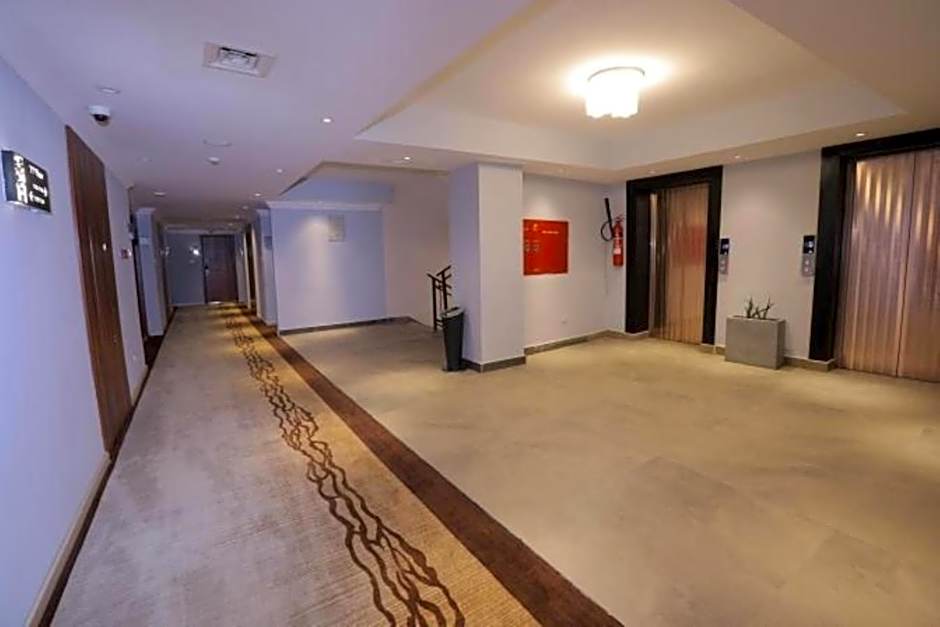 Mado Hotel