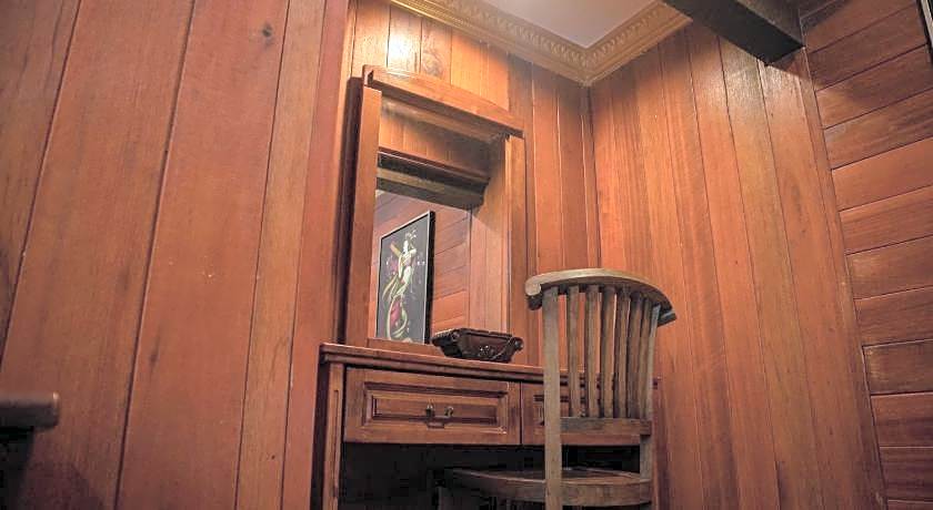 De Serenity - Exclusive Jungle Retreat