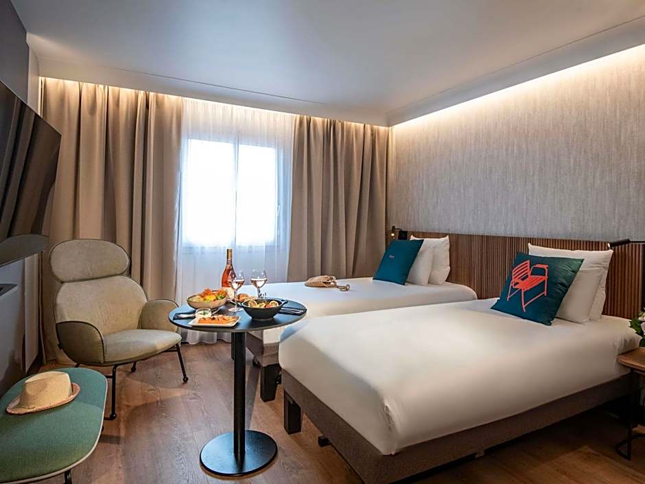Novotel Nice Arenas Airport Hotel