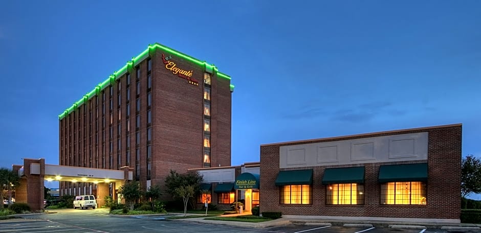 MCM Elegante Hotel & Suites