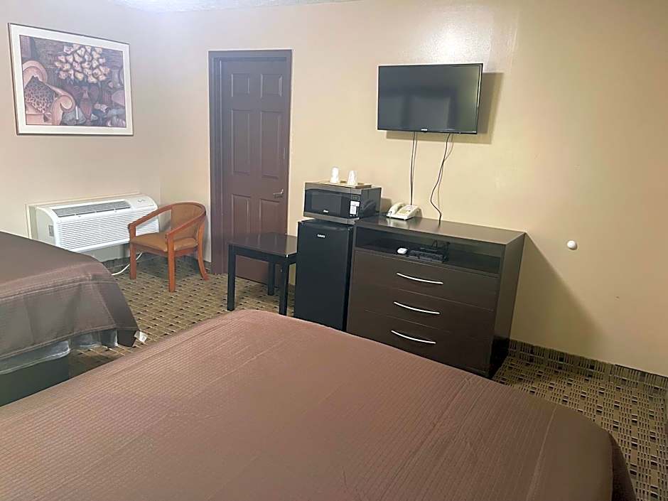 Economy Inn & Suites