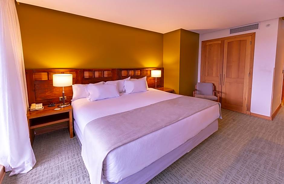 Wyndham Puerto Varas Pettra