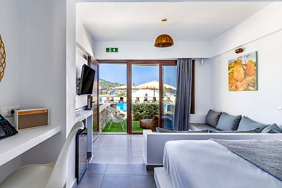 Skopelos Holidays Hotel