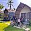Gino's Place - Guest House & Jungle Trekking