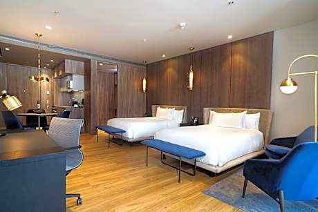 Superior Queen Room with Two Queen Beds