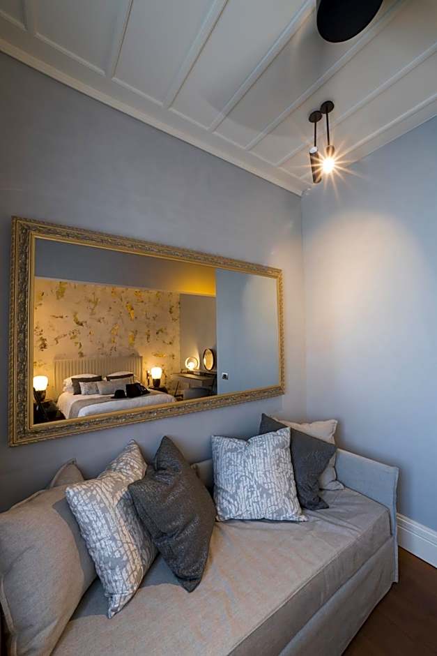 Castellano Hotel & Suites