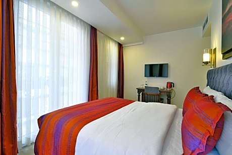 Double Room - Non-Smoking