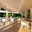 International Beach Hotel