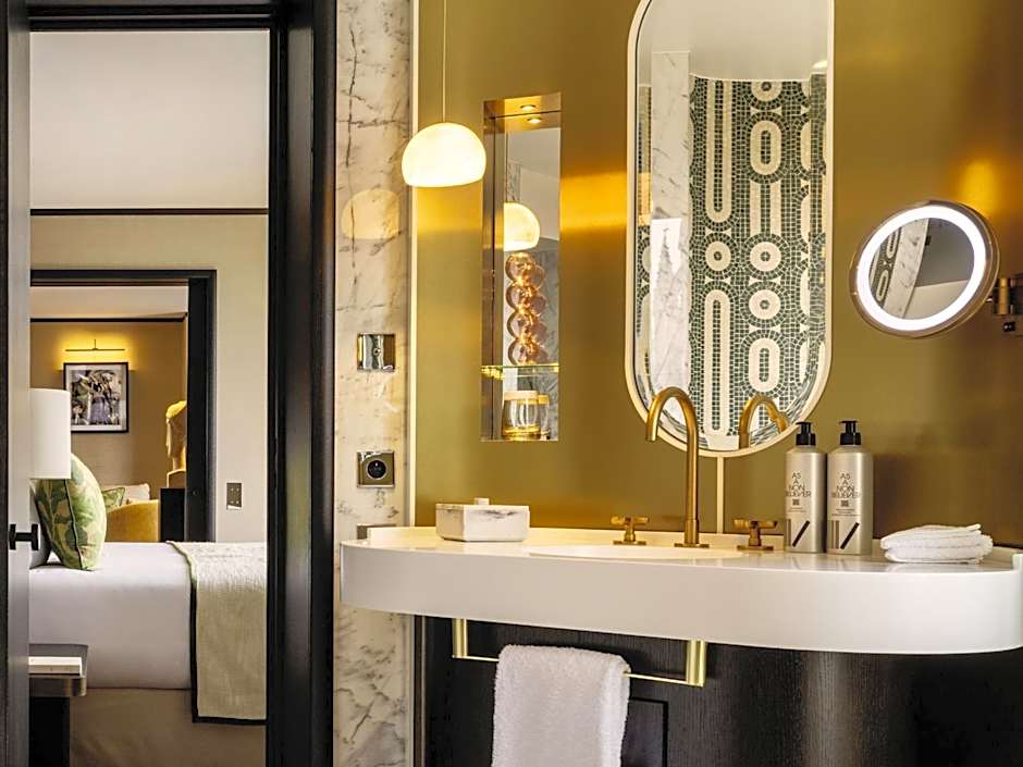 Hôtel De Sers Champs Elysées Paris