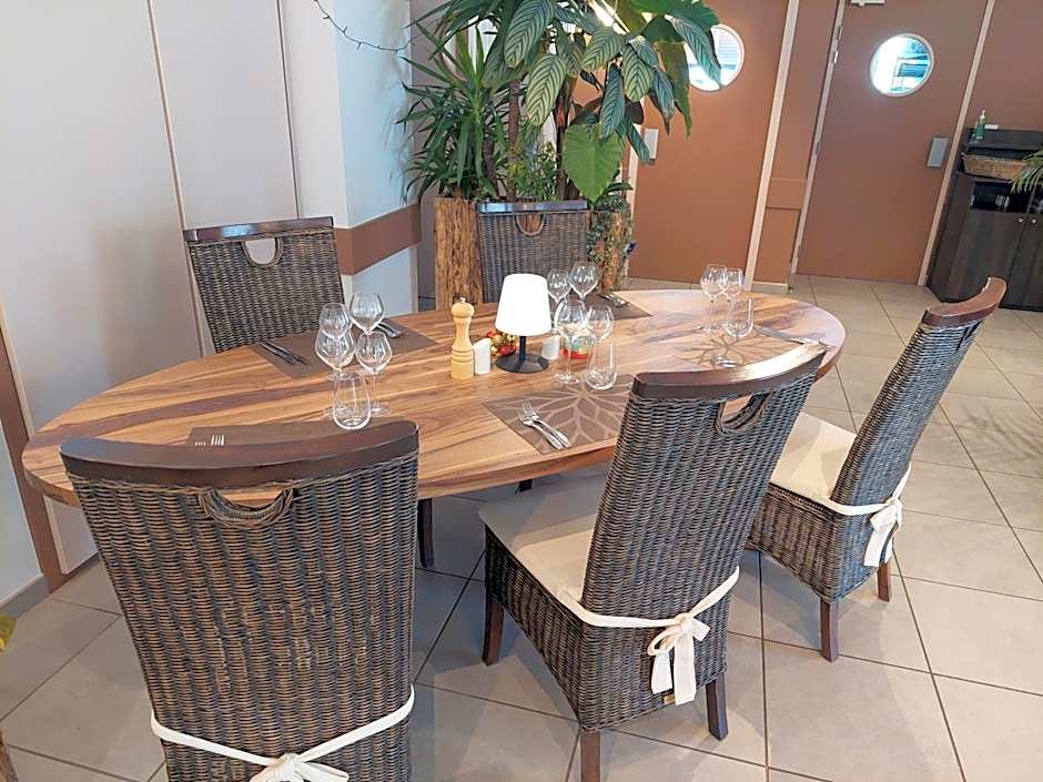 SARL DU PARC Hôtel Les Tremplins