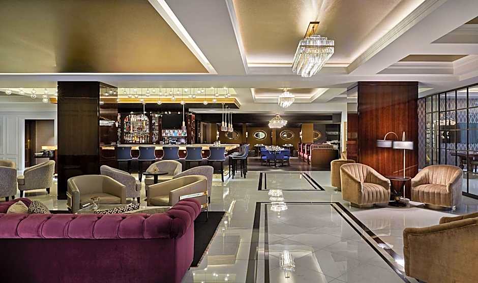 The LaSalle Chicago, Autograph Collection