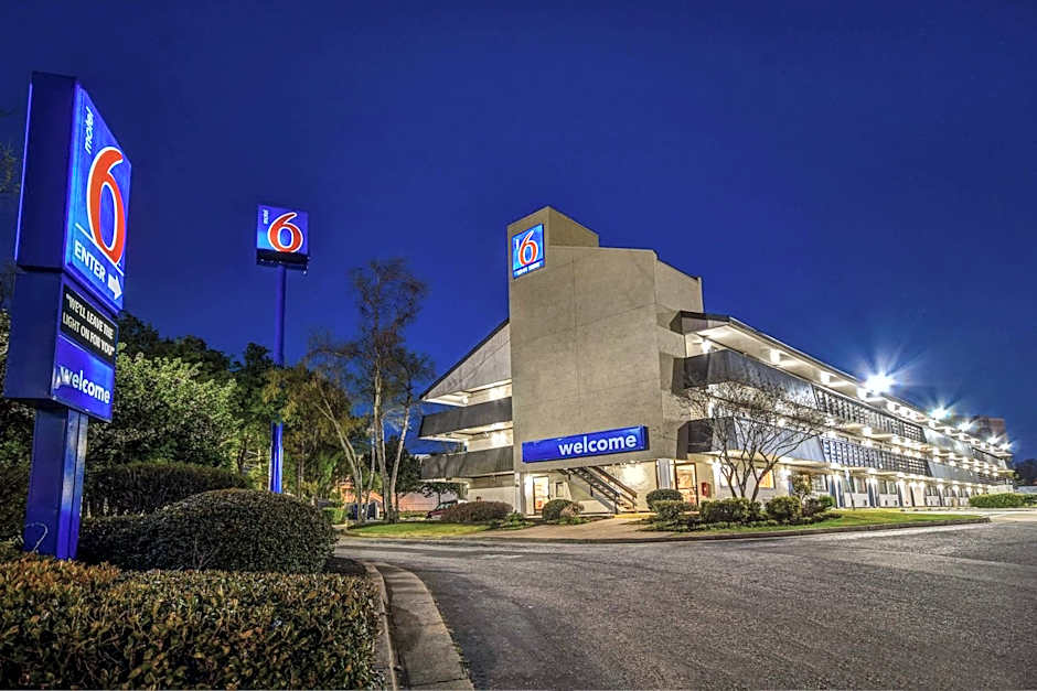 Motel 6-Memphis, TN - Downtown