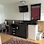 Tarragon Motel