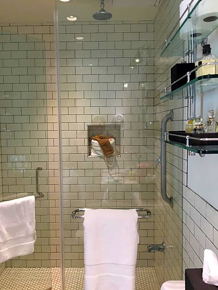 Hollywood Hotel