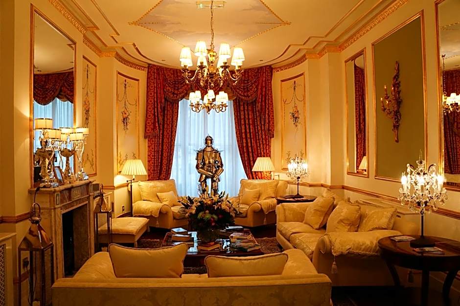 The Colonnade London