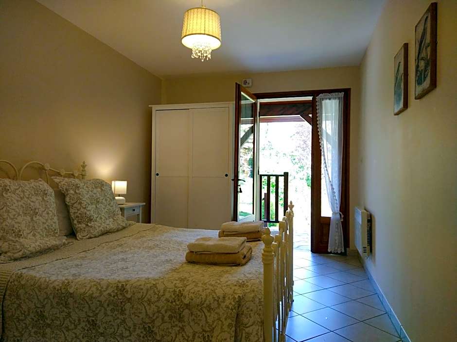 La Colline - Chambre d'hôtes - B&B