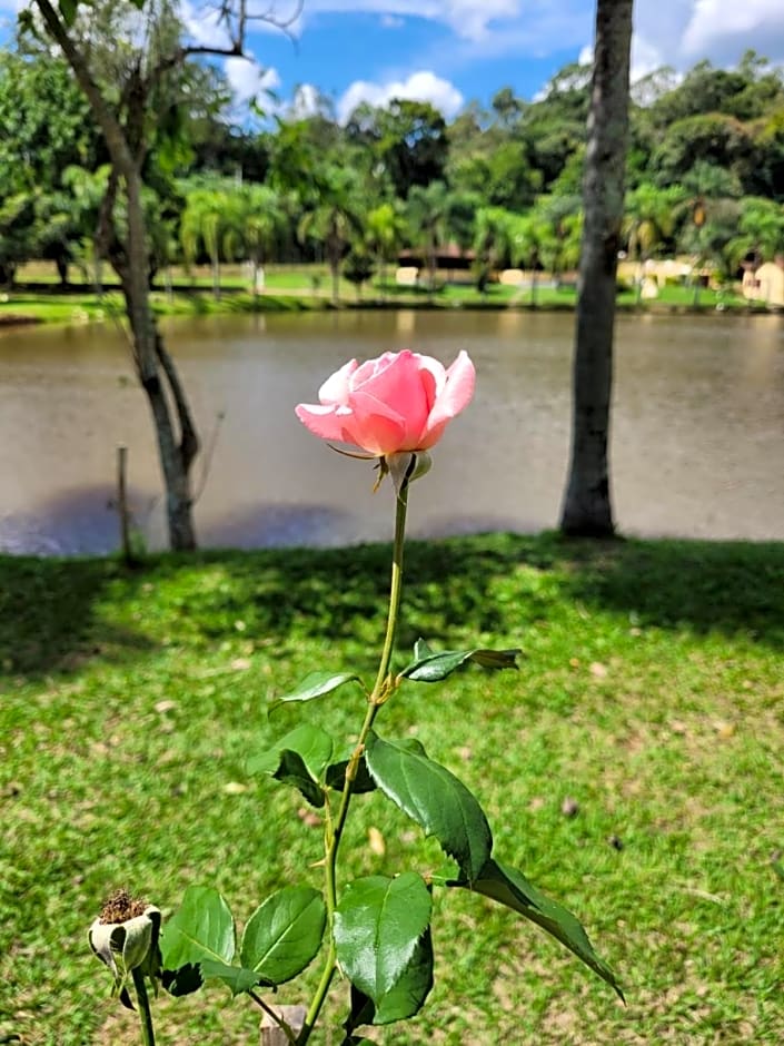 Chalés Sitio Dois Lagos - Amparo SP