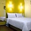 Amaris Hotel Sunset Road