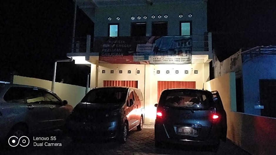 Rumah Singgah Peziarah Ganjuran