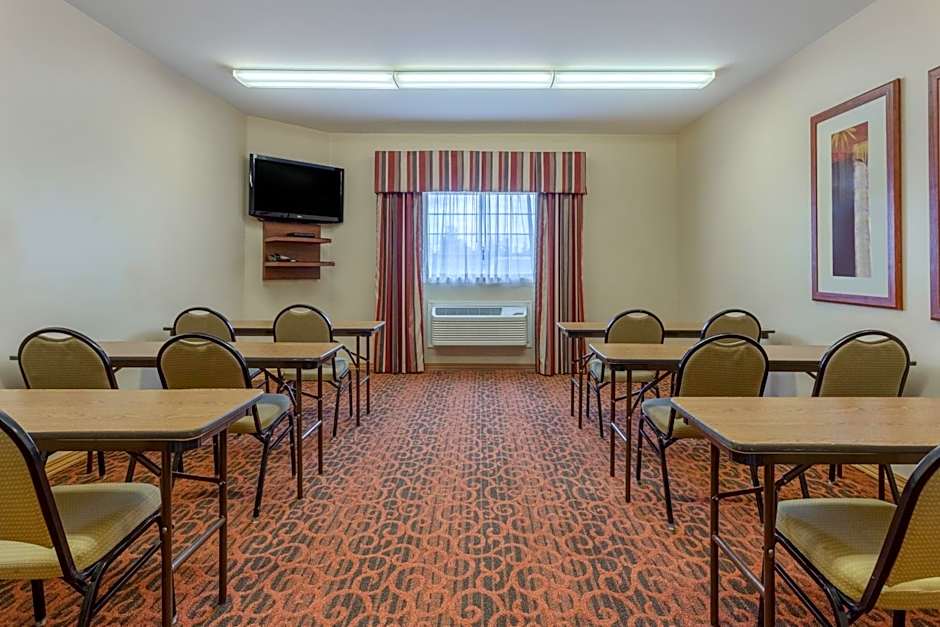 Candlewood Suites Minot By IHG