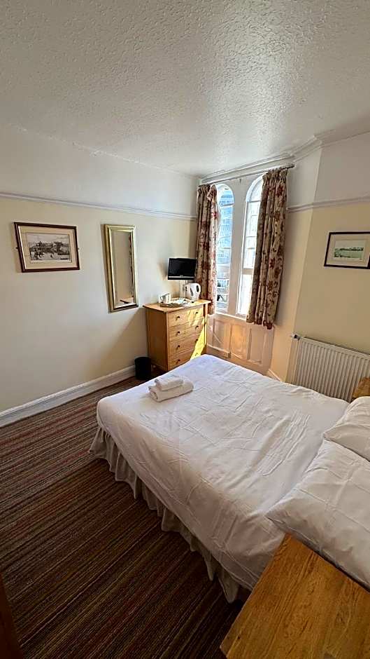 New Birchfield Hotel