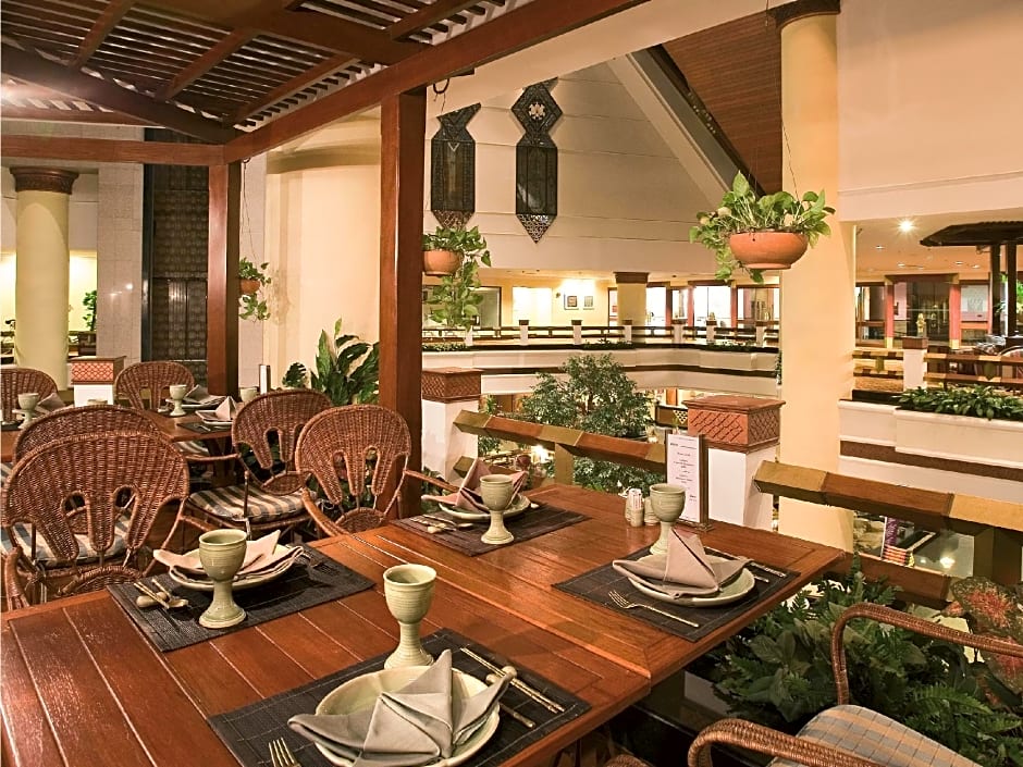 Pullman Khon Kaen Raja Orchid Hotel