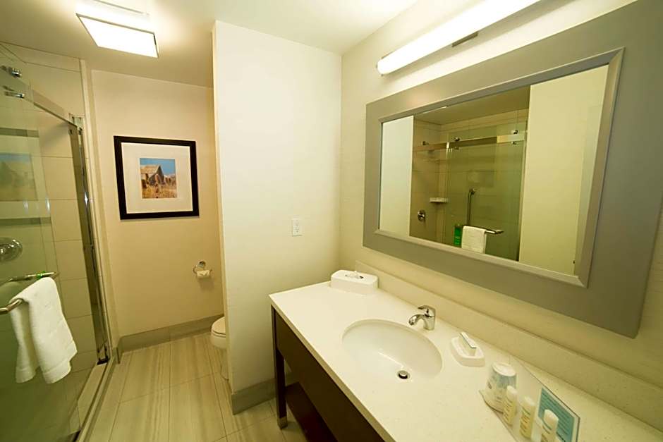 Hampton Inn By Hilton Lloydminster