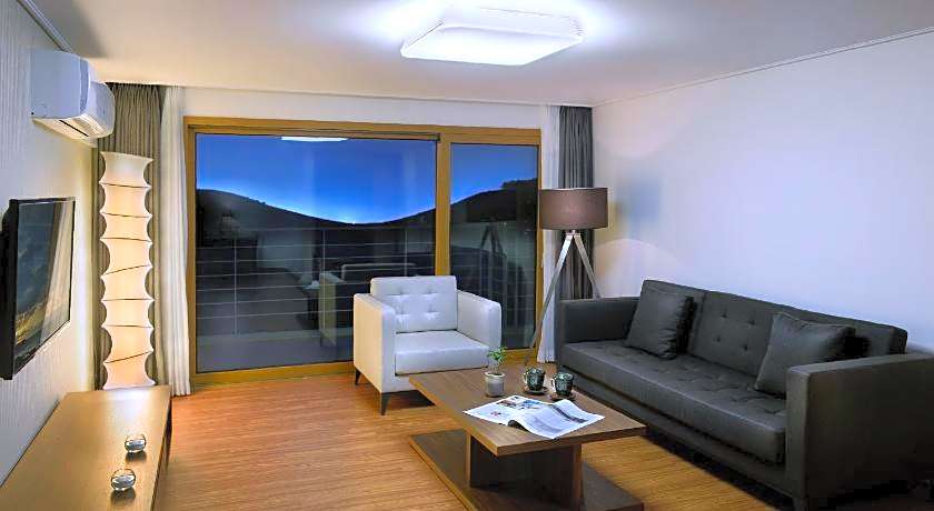 Jeju Aerospace Hotel