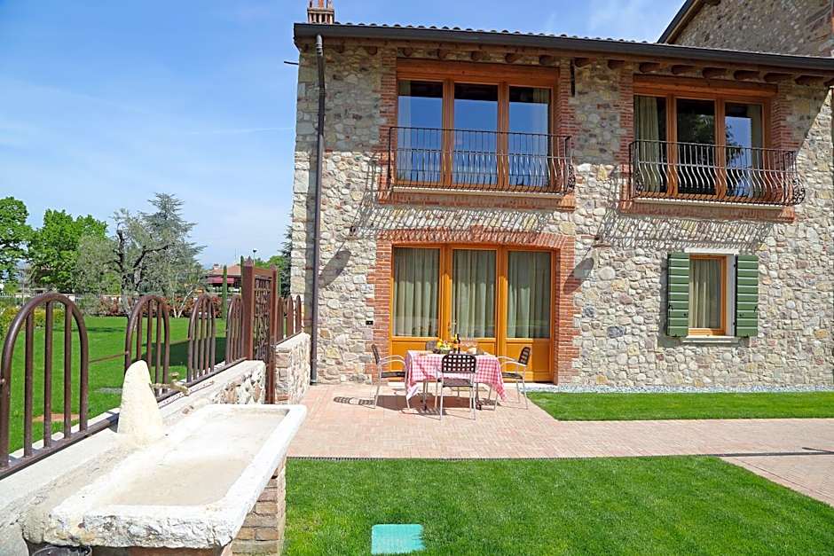 Residence Borgo Mondragon