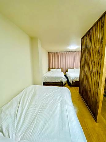 Apartment (6 Adults)