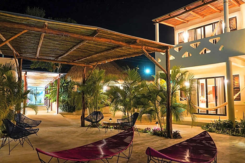 Blue Palm Bacalar