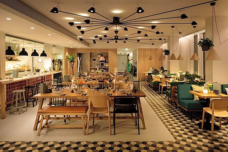 Zoku Paris