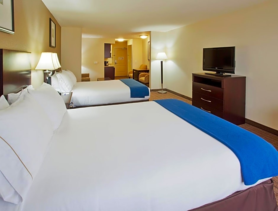 Holiday Inn Express Hotel & Suites Merced