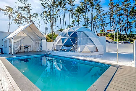 Sinpo Port TITF Caravan