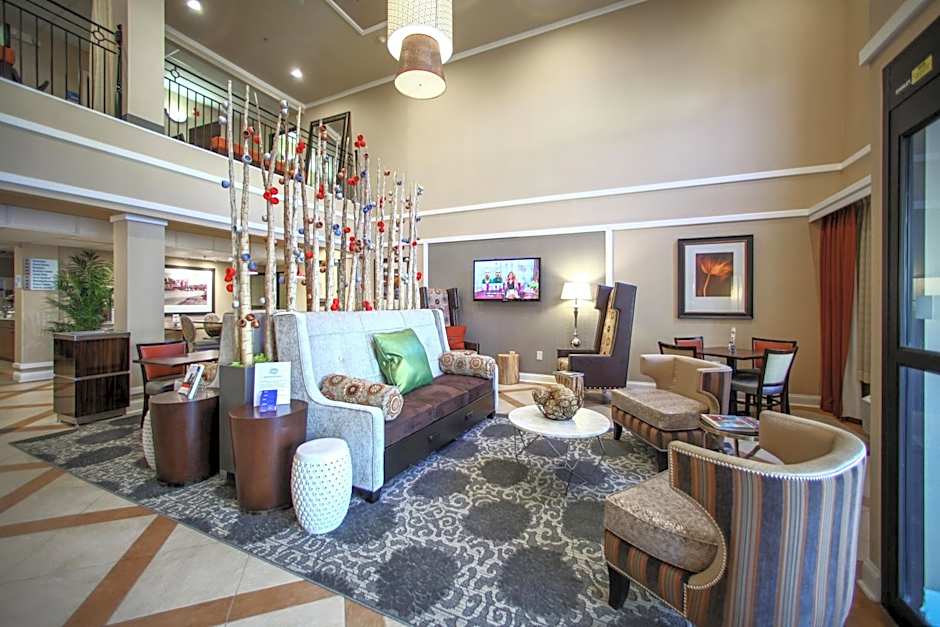 Holiday Inn Express Hotel & Suites - Atlanta/Emory University Area By IHG