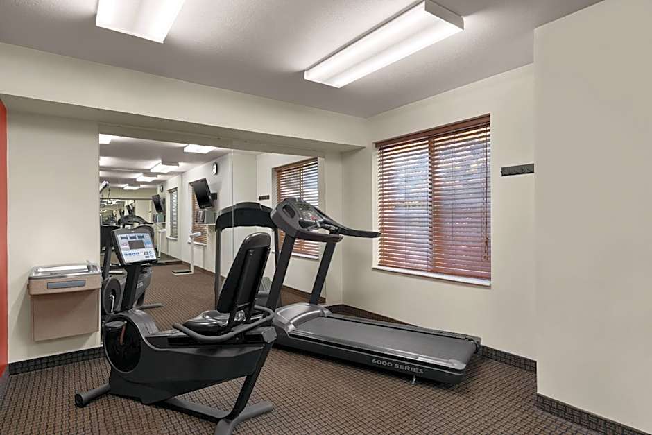 Lancaster Suites